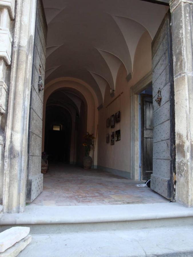 לינה וארוחת בוקר פרגולה A Palazzo מראה חיצוני תמונה